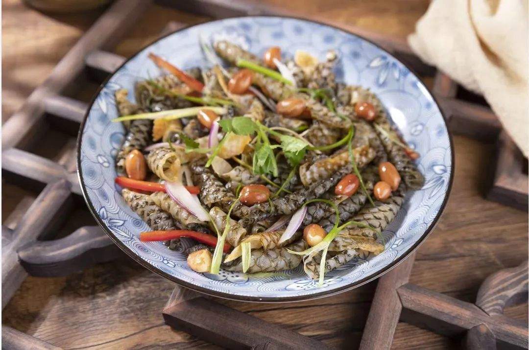 CRFE资讯:地方菜火爆出圈，这个菜系正在焕发新生机
