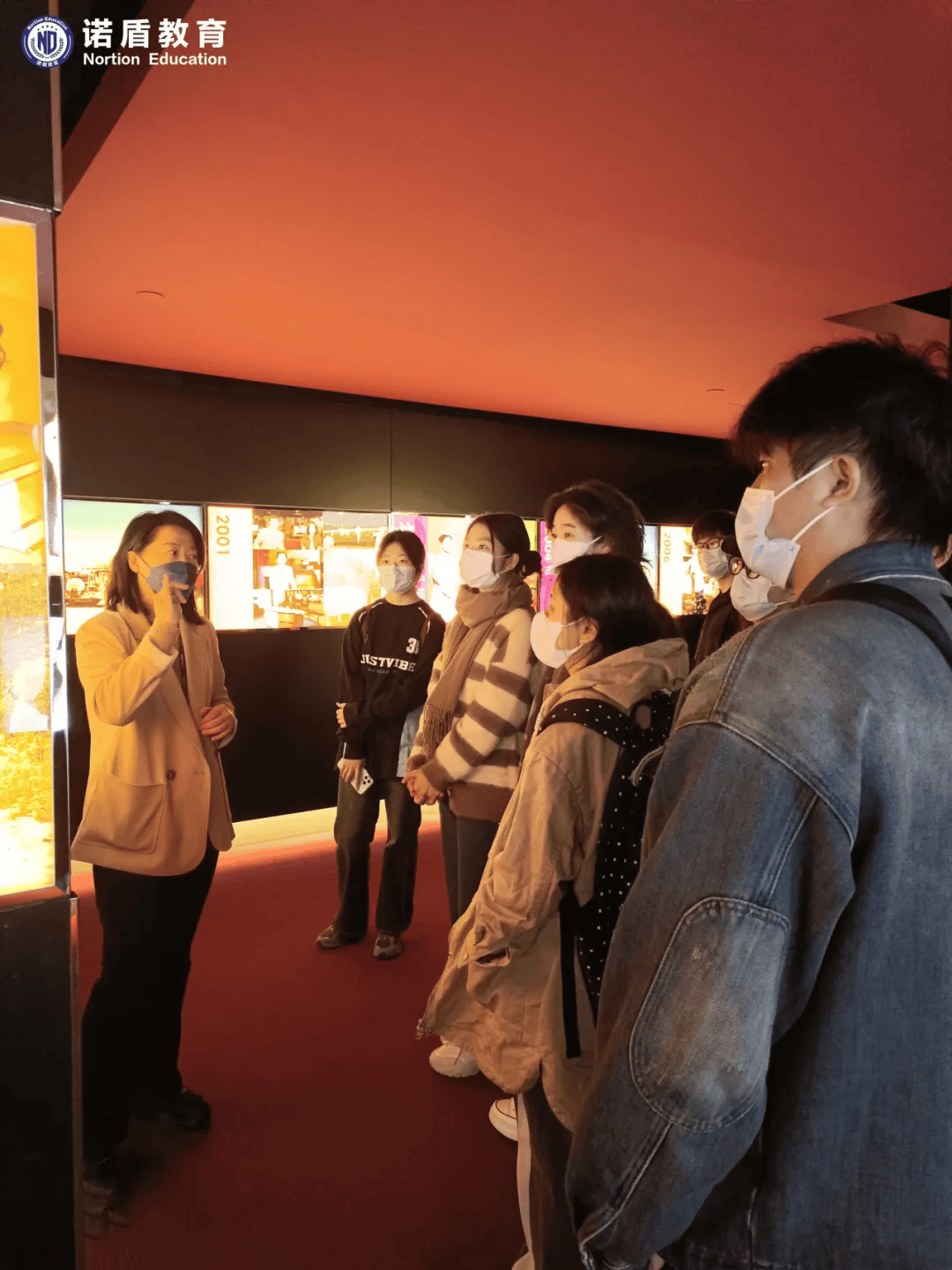 诺盾教育 | 凤凰卫视香港总部之旅，了解主播镜头后的传媒世界！