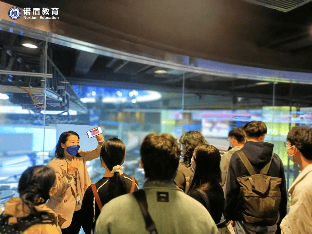 诺盾教育 | 凤凰卫视香港总部之旅，了解主播镜头后的传媒世界！