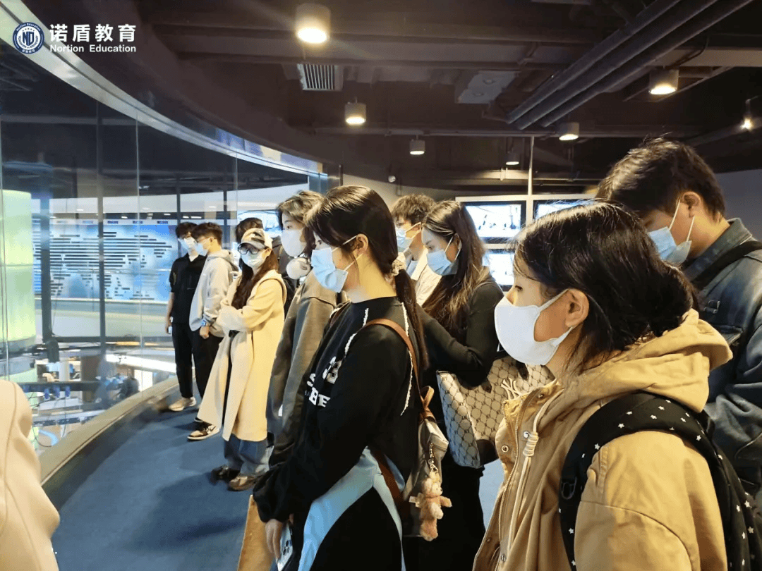 诺盾教育 | 凤凰卫视香港总部之旅，了解主播镜头后的传媒世界！