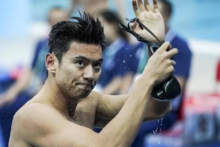 侮辱刘翔、逼走宁泽涛、抹黑潘展乐，香港卫视曝内鬼，身份不一般