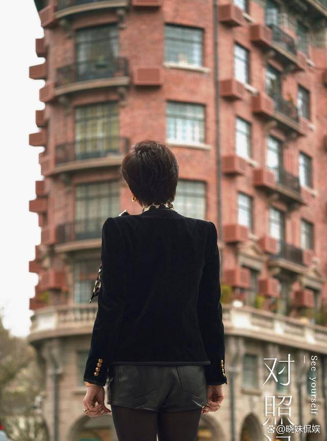 《嘉人自友约》已确定江苏卫视，刘嘉玲邀请六位香港女神，回顾杀