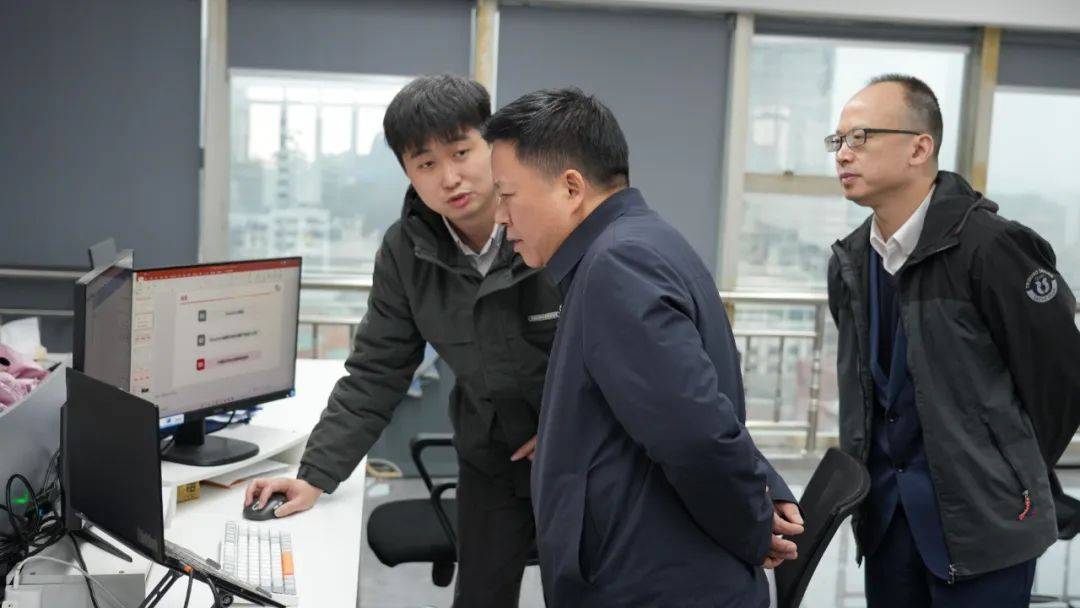 【资讯】省广电局组织成功开发手机应急呼叫系统