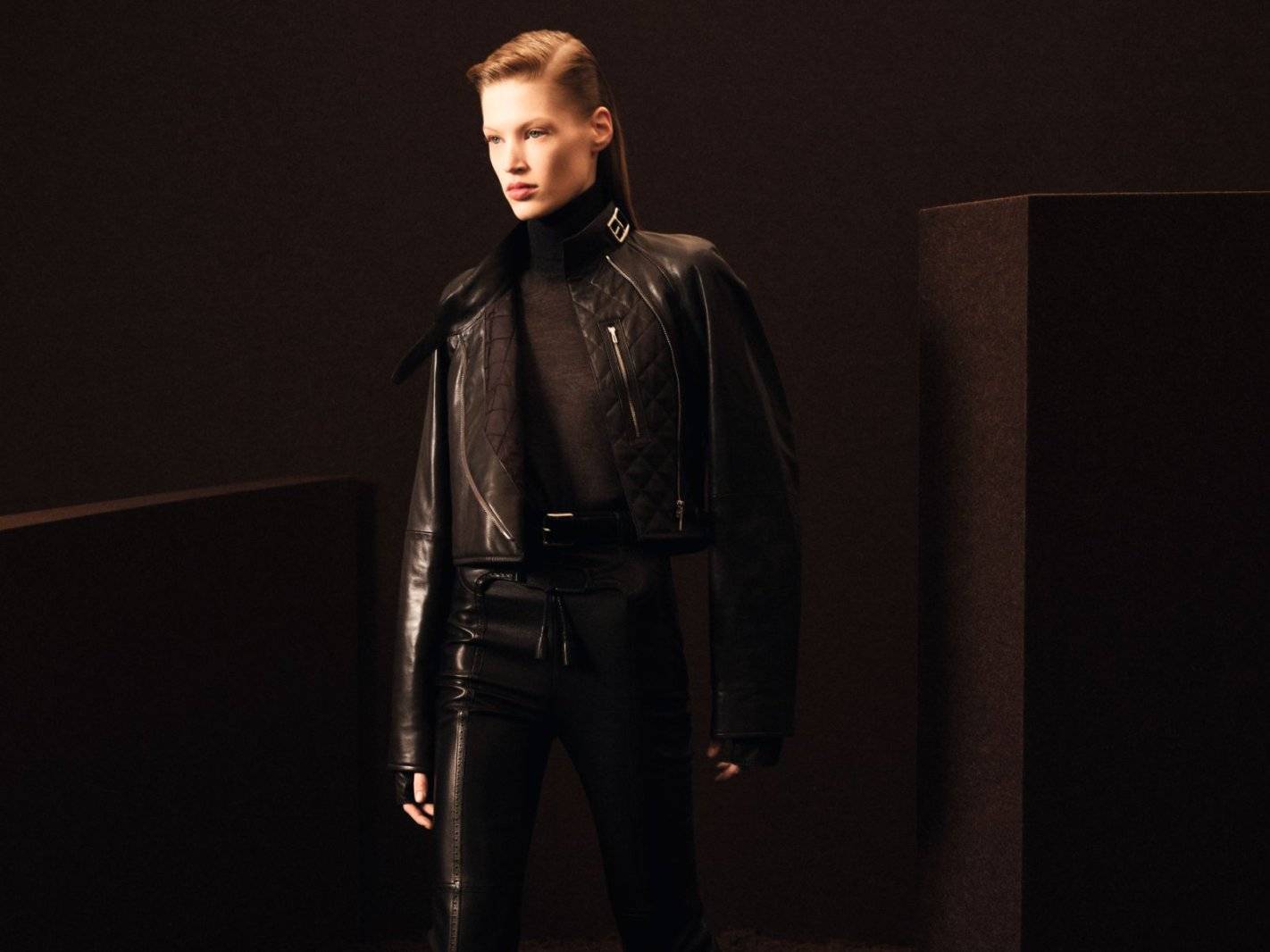 时尚媒体｜爱马仕秋冬女装，毛毡皮革勾勒刚柔之美｜广州时尚媒体