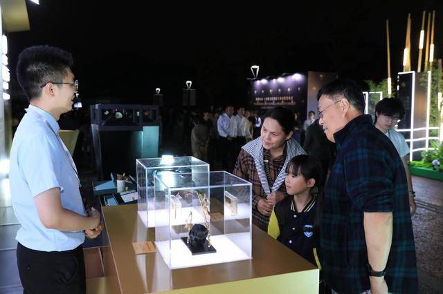 中国工商银行“文化兴金”再添一品 “熊猫家园”主题贵金属系列惊艳亮相