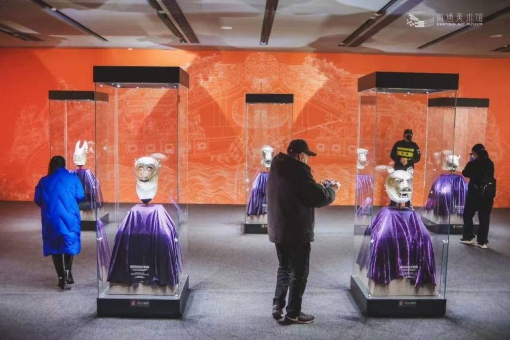 上海、香港两地交通卡开启互联互通