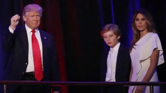 安理会上，中方罕见点名胡塞武装，不要再打西方商船！国防部一番话不简单