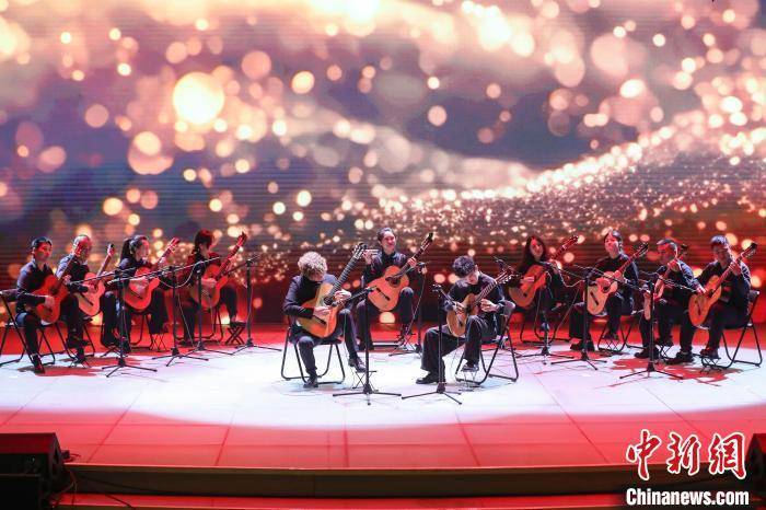 2025“机遇中国 多彩世界”国际交流周在贵州遵义启动