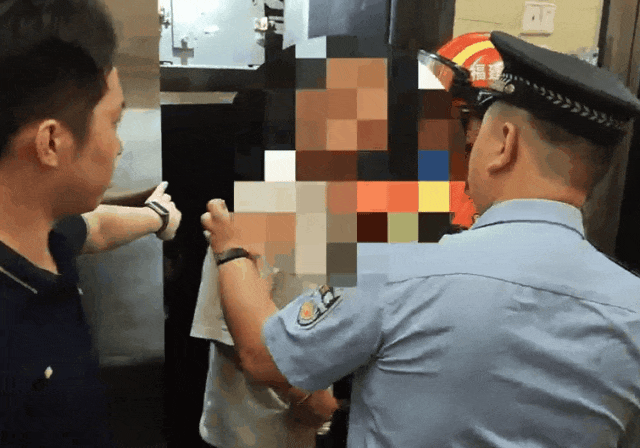 仅半年，俩男子在同一小区“消费”近两万元，原因竟还一样！