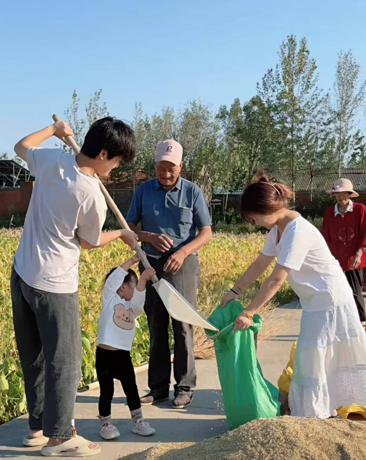 最小死者未满3岁,河南女生醉驾撞死三人案将开庭,死者家属:至今未接触过肇事者家属